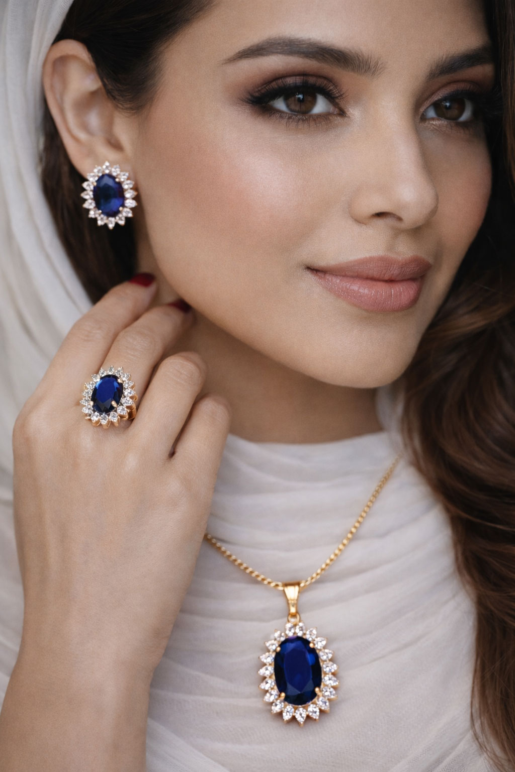 blue-sapphire-stone-silver-set