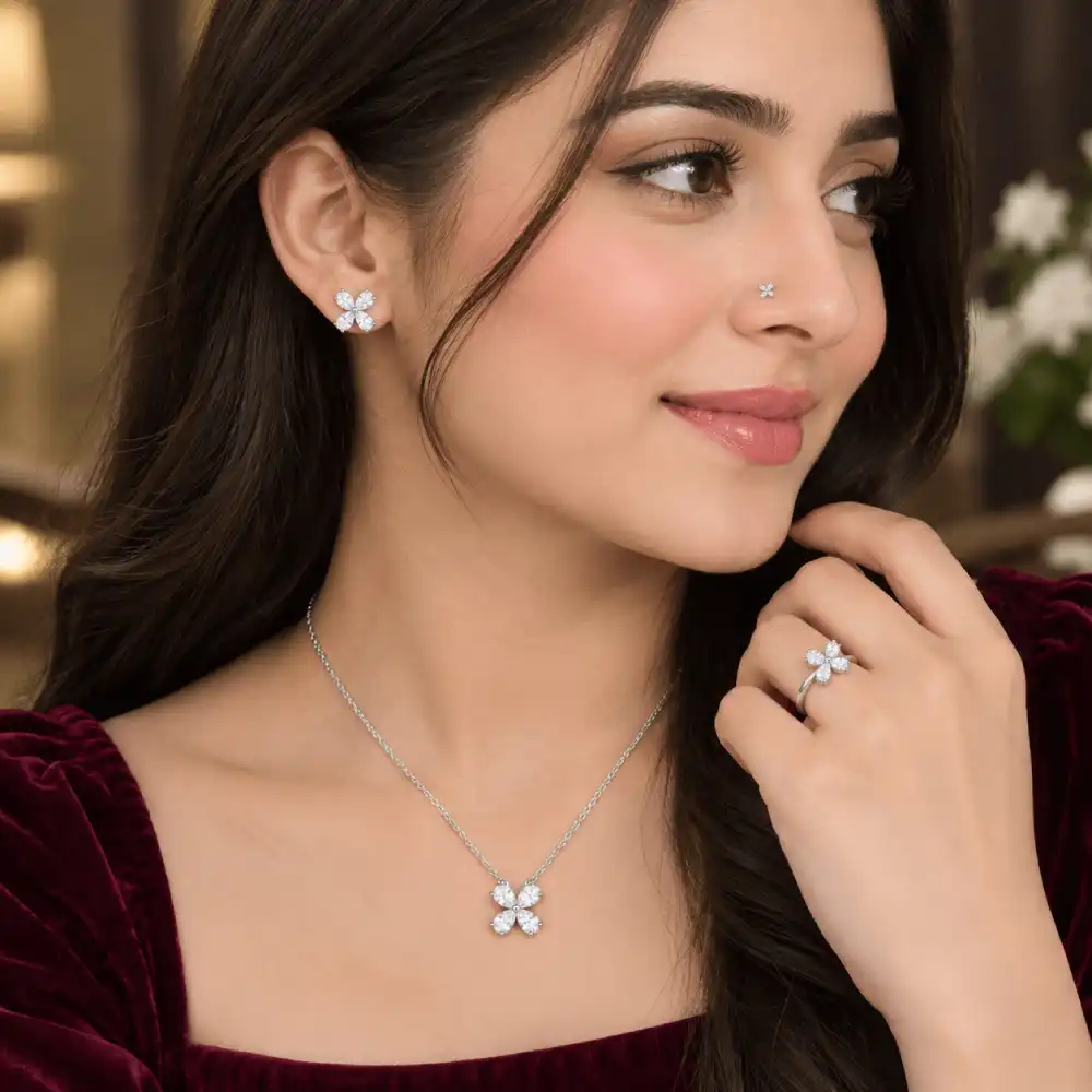 Elegant Clover Silver Jewelry Set 2 Model wearing Sterling Silver Clover Jewelry Set